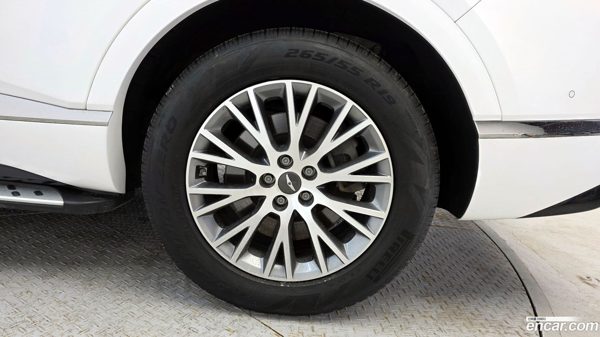 Main__Slider__Photo:GV80 Genesis 2022.10-4