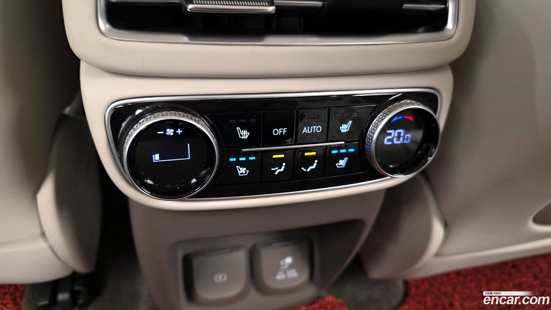 Main__Slider__Photo:GV80 Genesis 2022.10-16