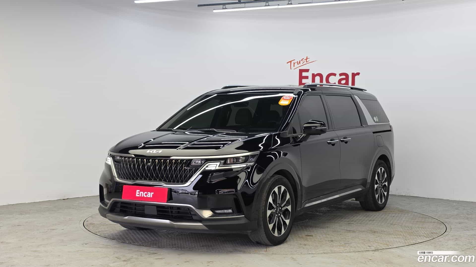 Canival Kia 2022.2-OUTER-001
