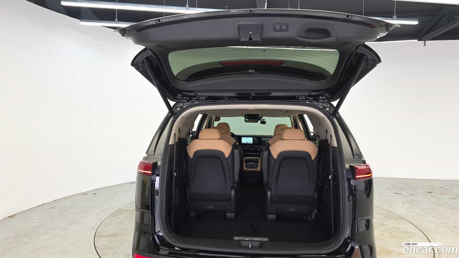 Canival Kia 2022.2-OPTION-024