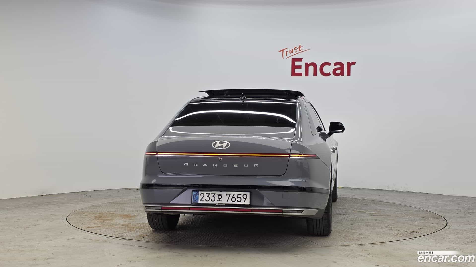 Grandeur Hyundai 2024.11-OUTER-004