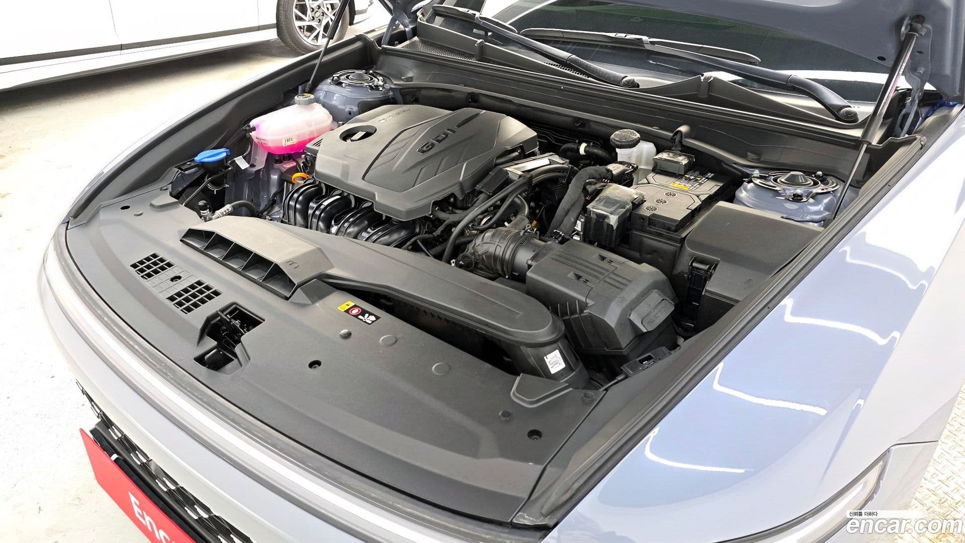 Main__Slider__Photo:Grandeur Hyundai 2024.11-5