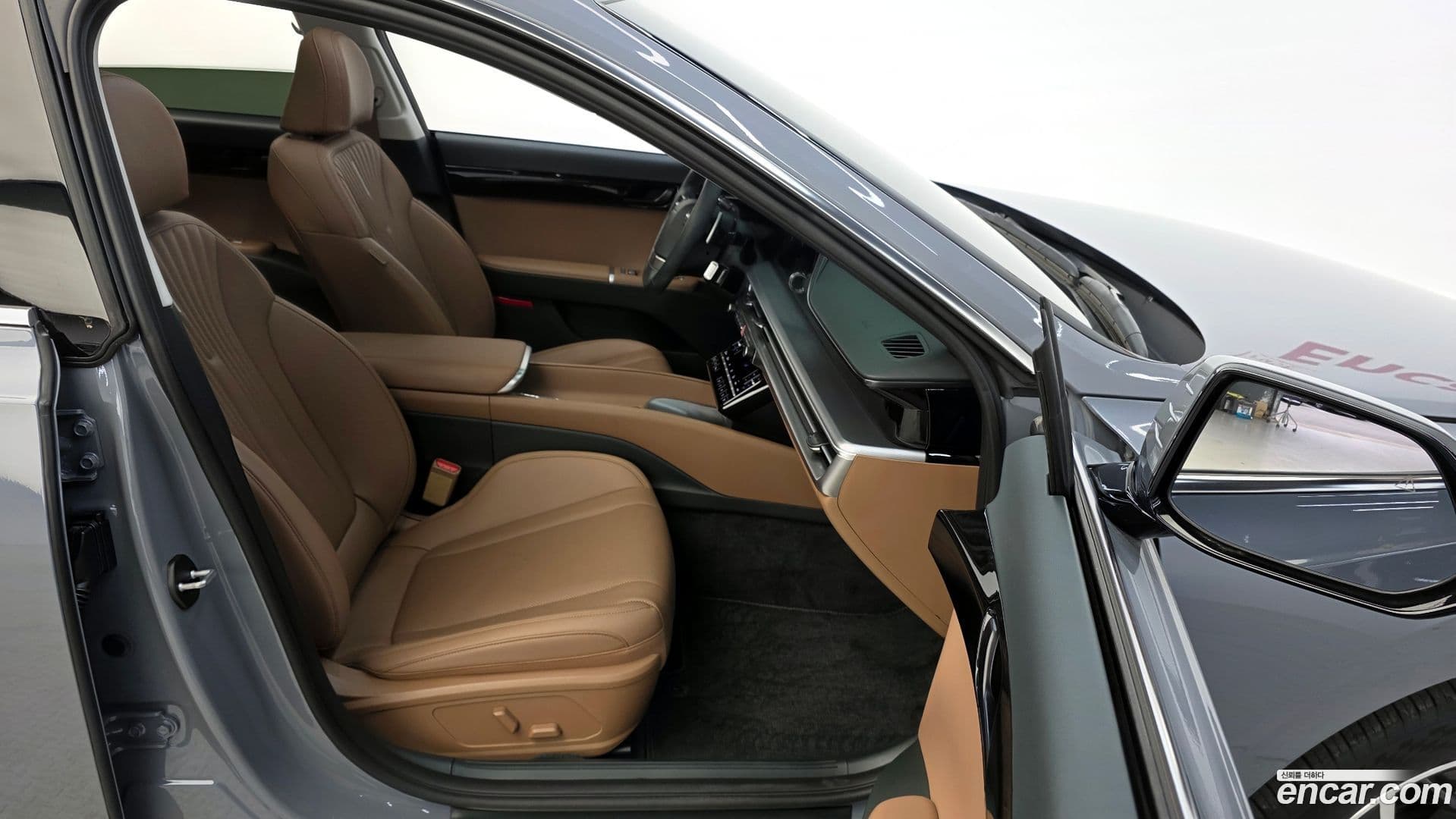 Main__Slider__Photo:Grandeur Hyundai 2024.11-9