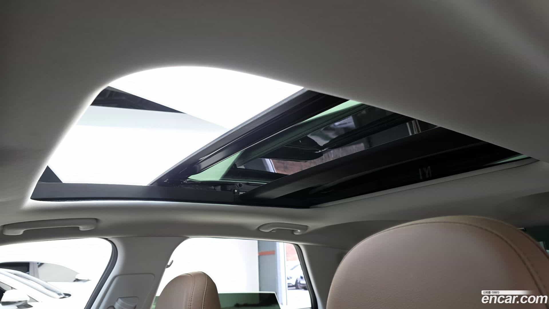 Grandeur Hyundai 2024.11-OPTION-023