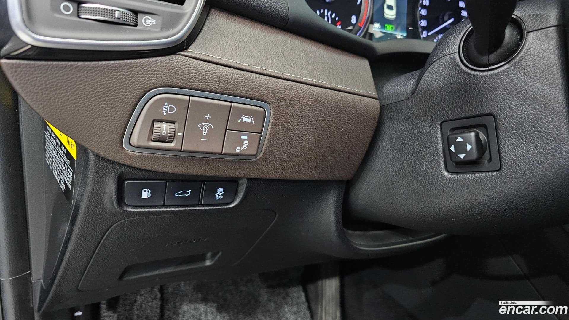 Main__Slider__Photo:Grandeur Hyundai 2018.4-12