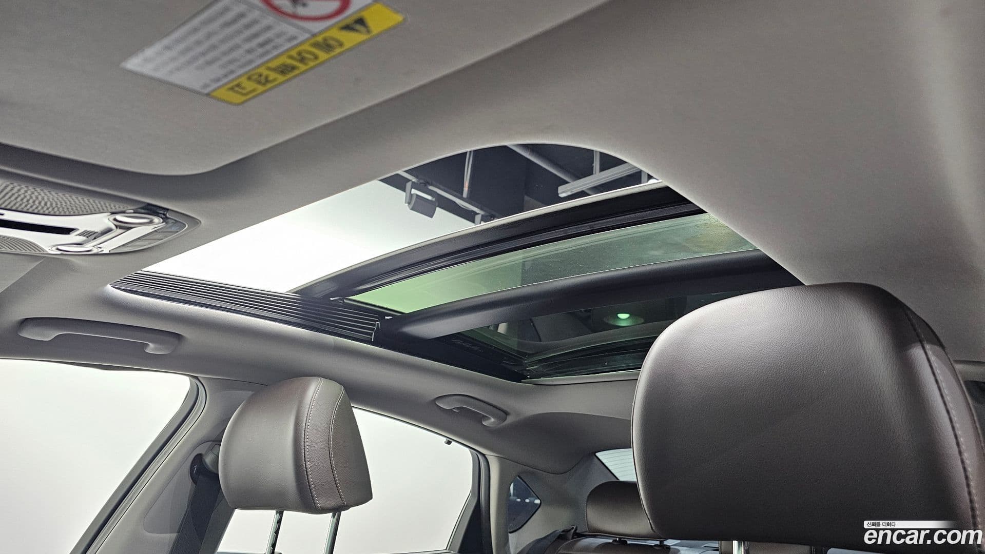 Main__Slider__Photo:Grandeur Hyundai 2018.4-18