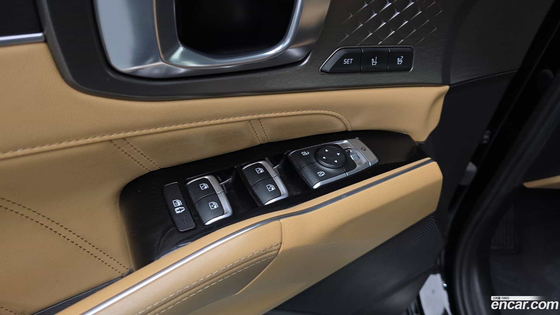 Sorento Kia 2020.3-OPTION-015