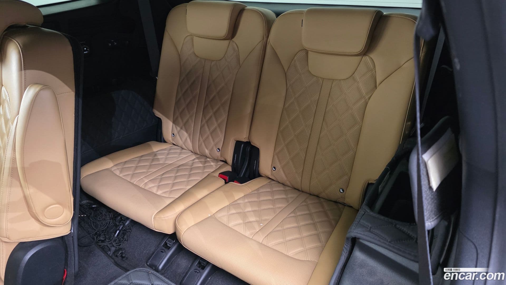 Main__Slider__Photo:Sorento Kia 2020.3-18