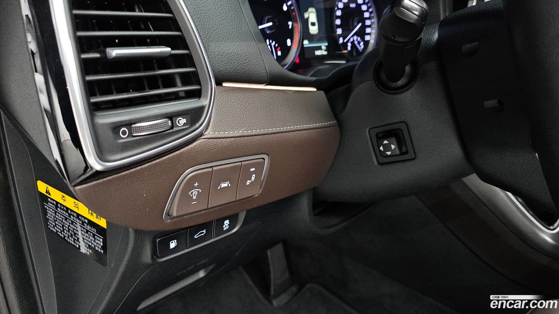 Main__Slider__Photo:Grandeur Hyundai 2018.5-15