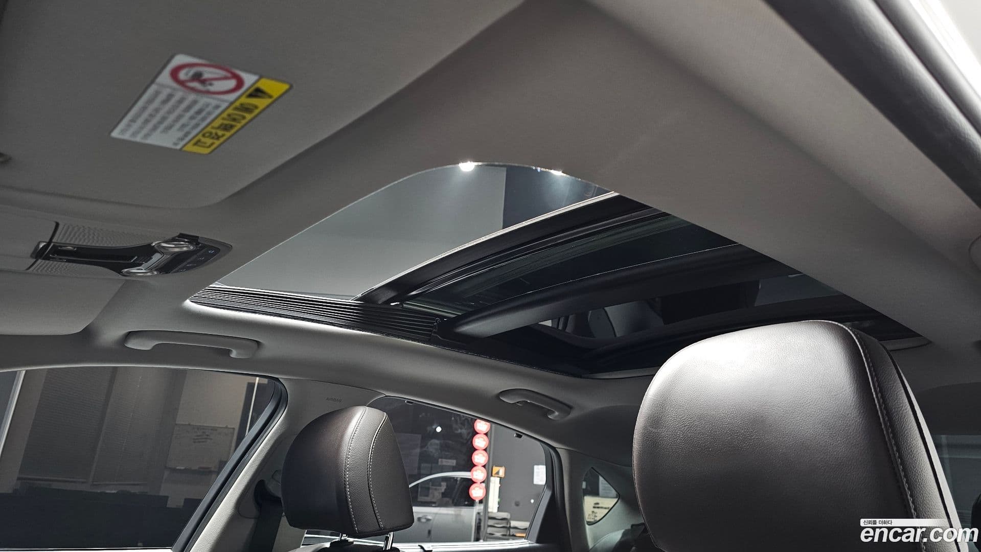 Main__Slider__Photo:Grandeur Hyundai 2018.5-16