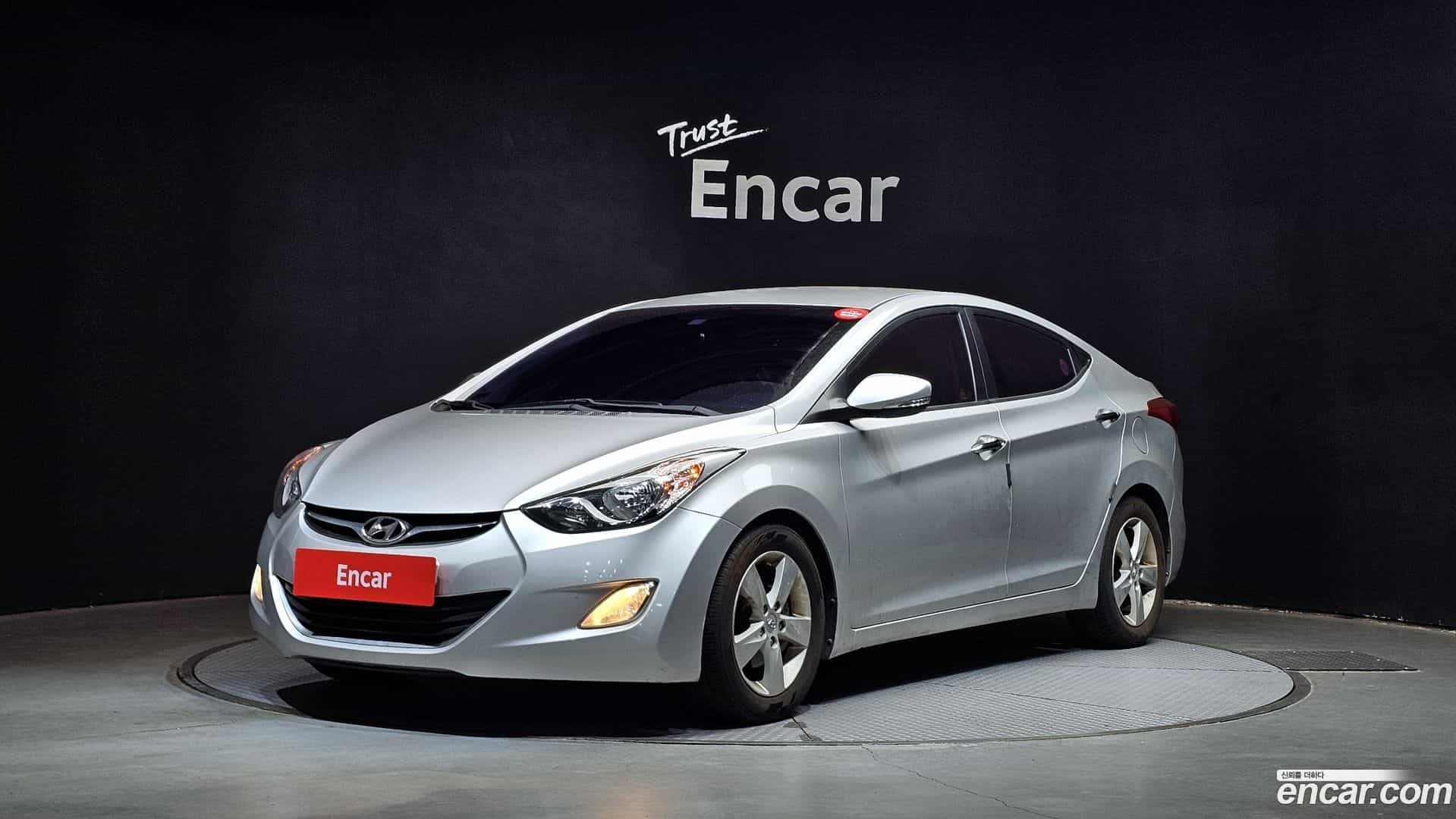 AVANTE Hyundai 2010.8-OUTER-001