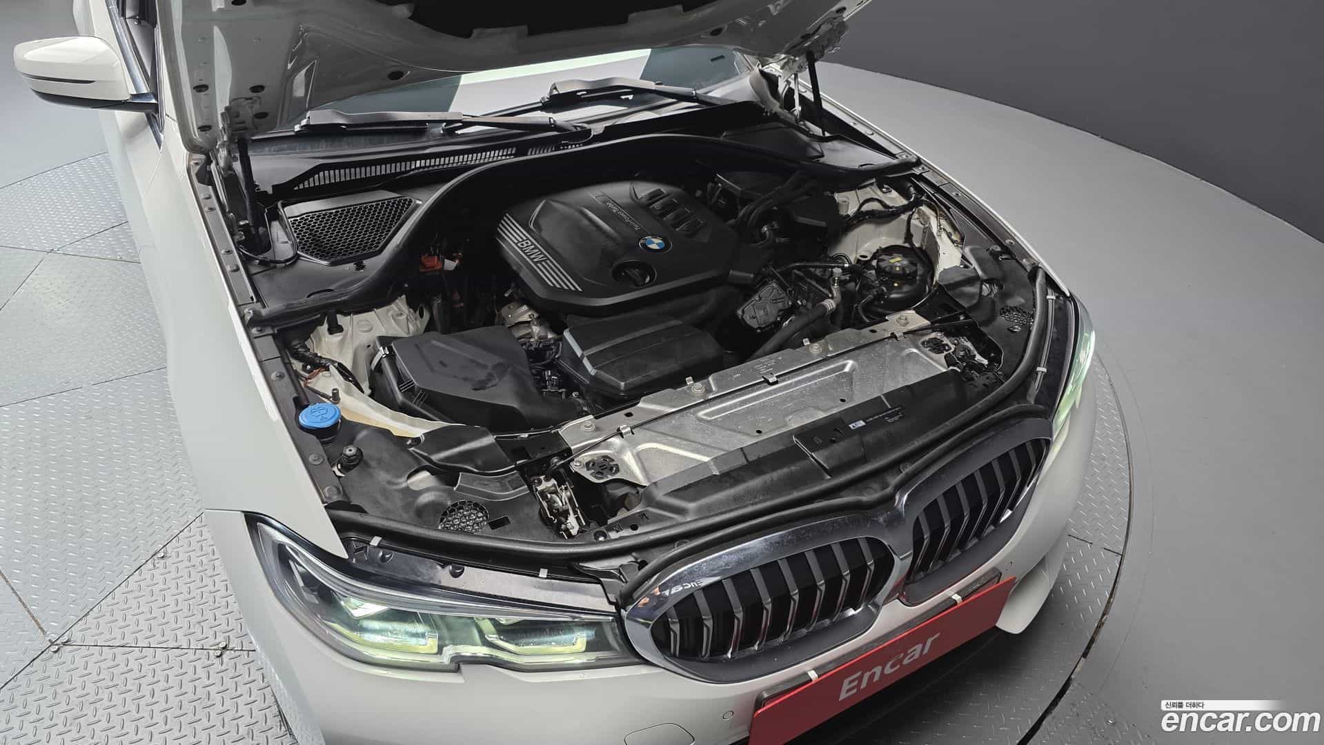 3-Series BMW 2019.4-OUTER-006