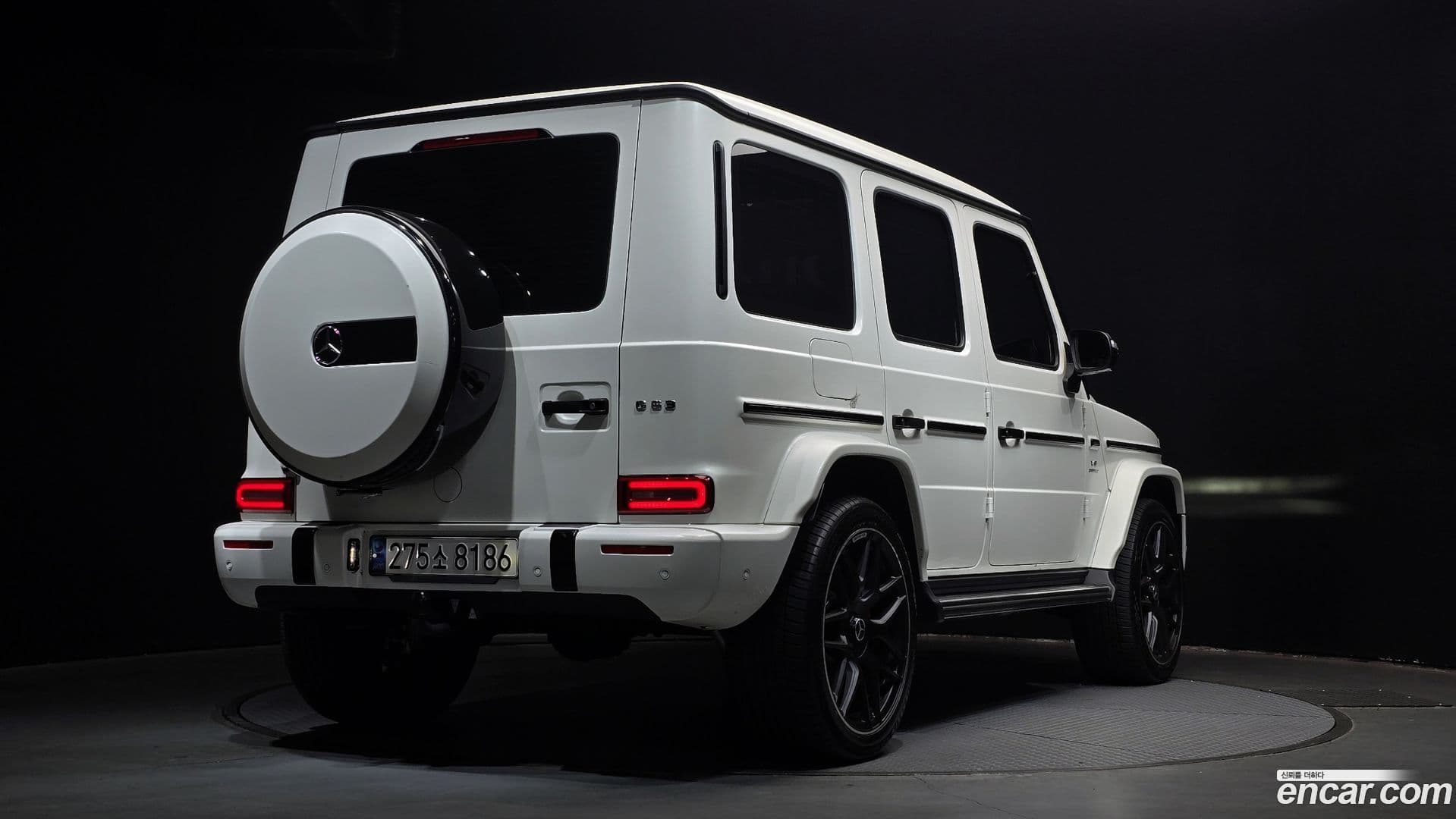 Main__Slider__Photo:G-Class Mercedes-Benz 2021.0-1