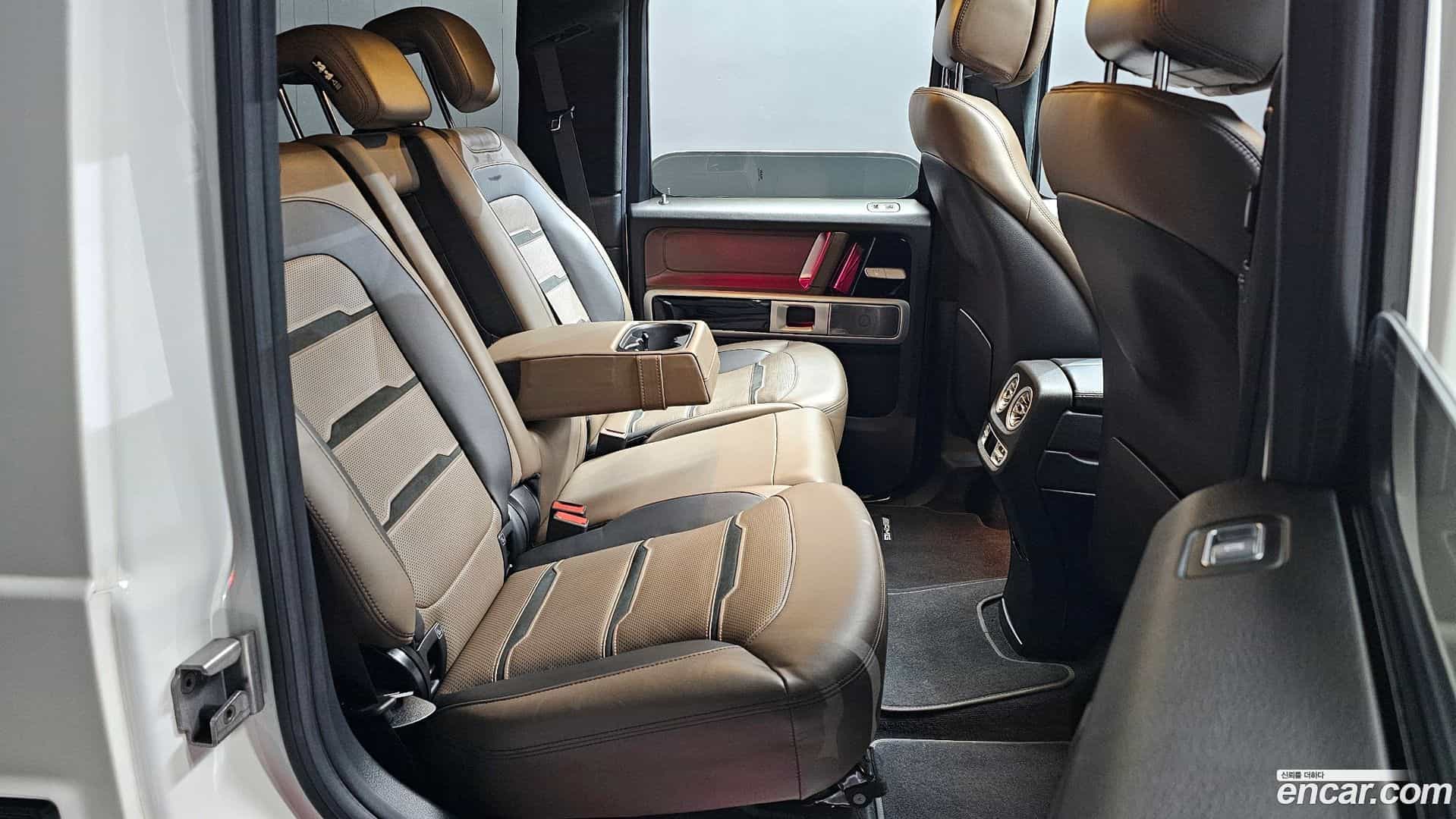 G-Class Mercedes-Benz 2021.0-OPTION-016