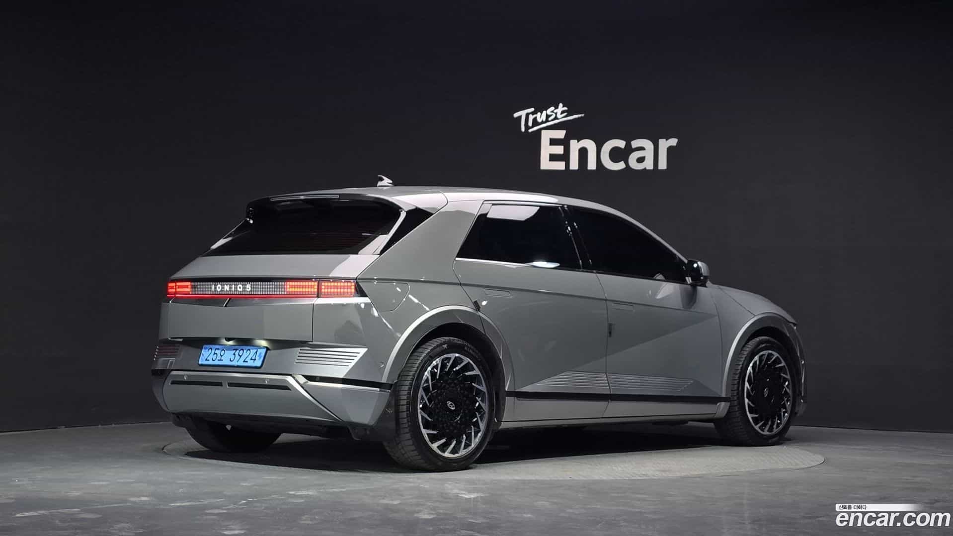 Ioniq5 Hyundai 2022.2-OUTER-002