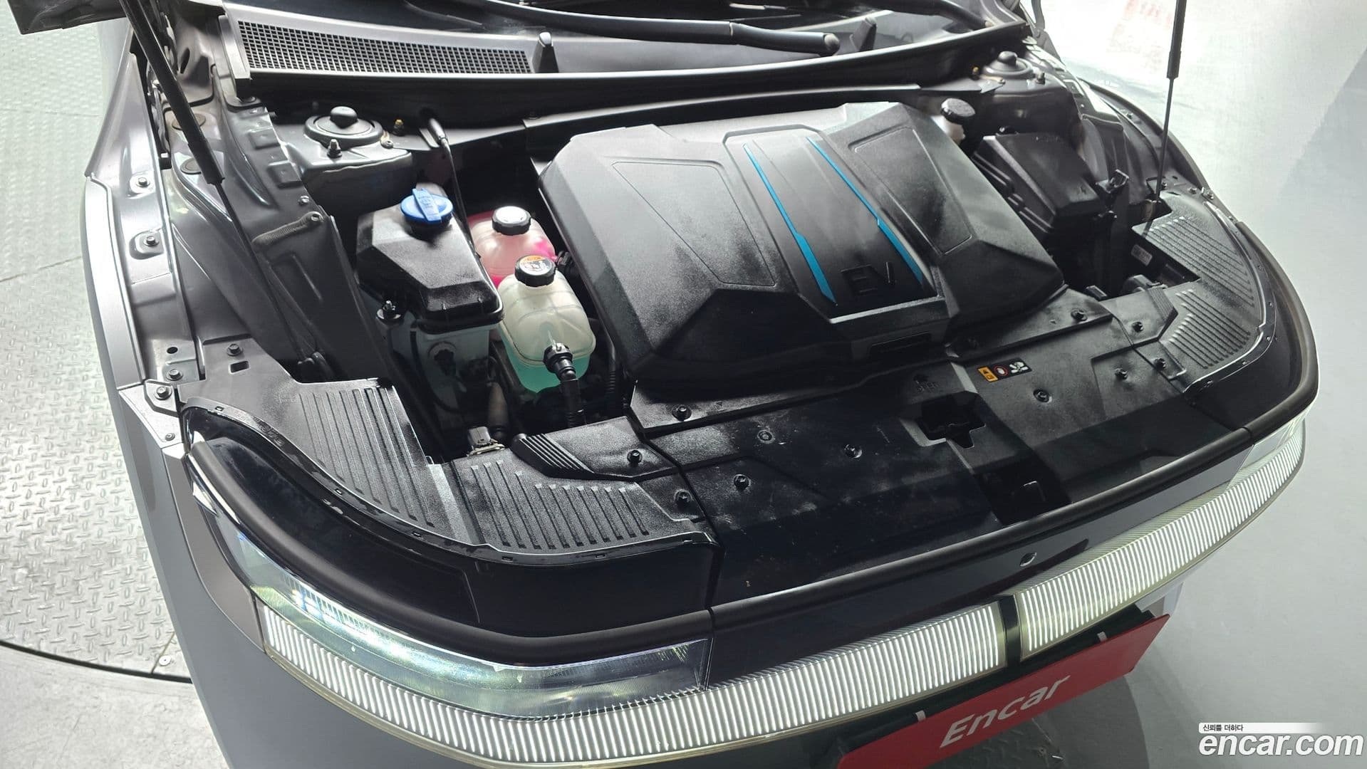 Main__Slider__Photo:Ioniq5 Hyundai 2022.2-5