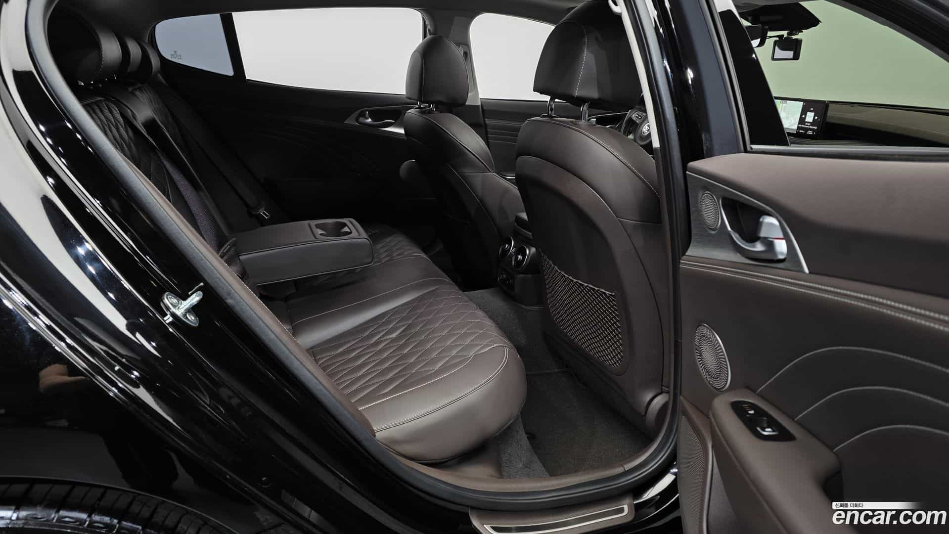 Stinger Kia 2021.3-OPTION-016