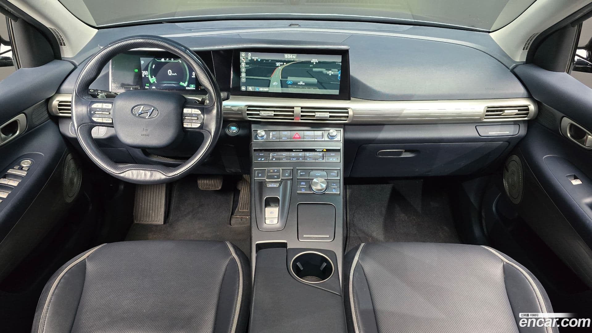 Main__Slider__Photo:Nexo Hyundai 2020.4-6