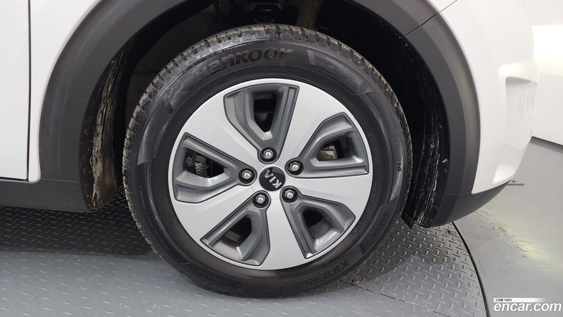 Main__Slider__Photo:Niro Kia 2019.0-4