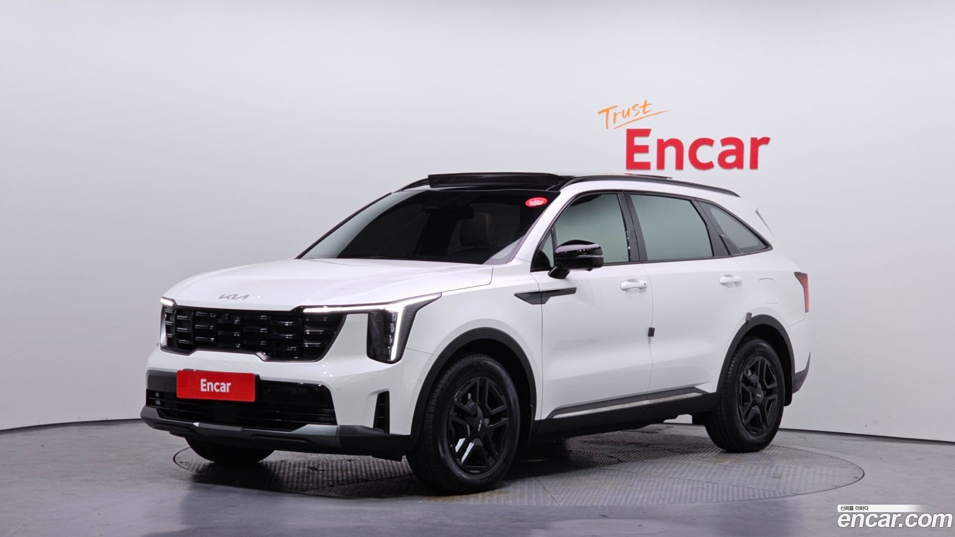 Main__Slider__Photo:Sorento Kia 2023.11-0