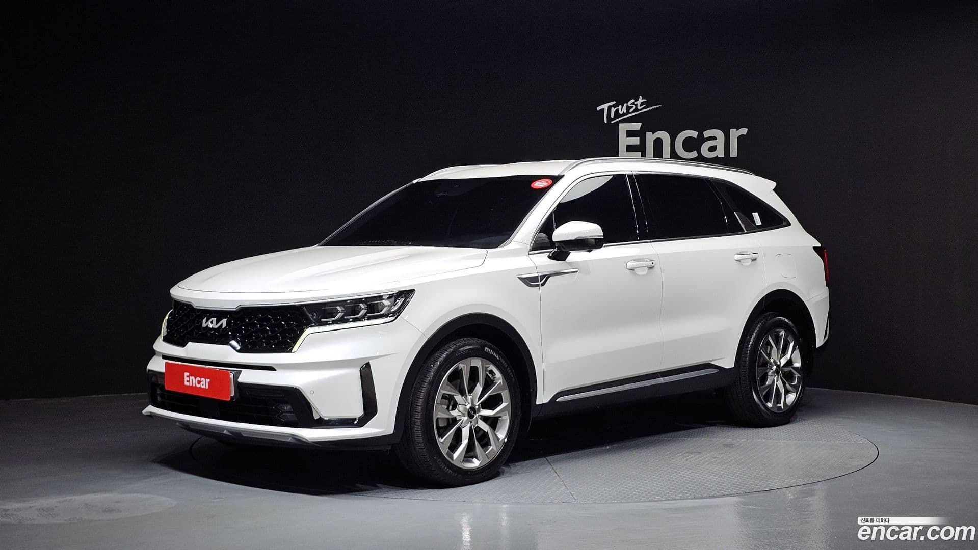 Main__Slider__Photo:Sorento Kia 2023.5-0