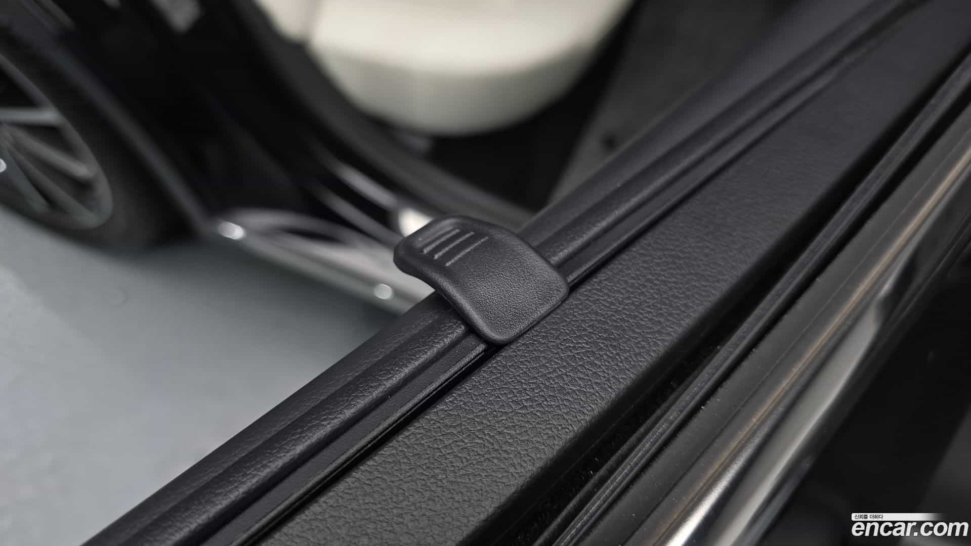 Grandeur Hyundai 2022.9-OPTION-021