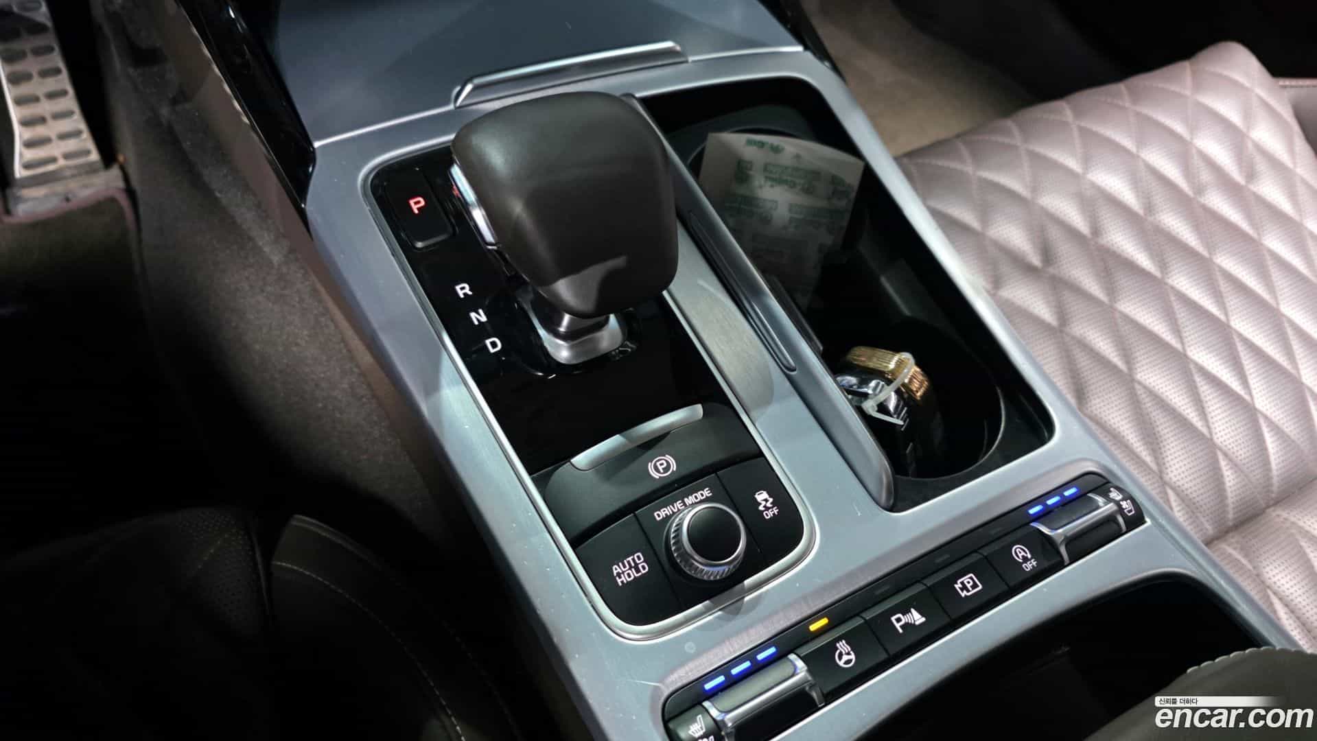 Stinger Kia 2021.1-INNER-009