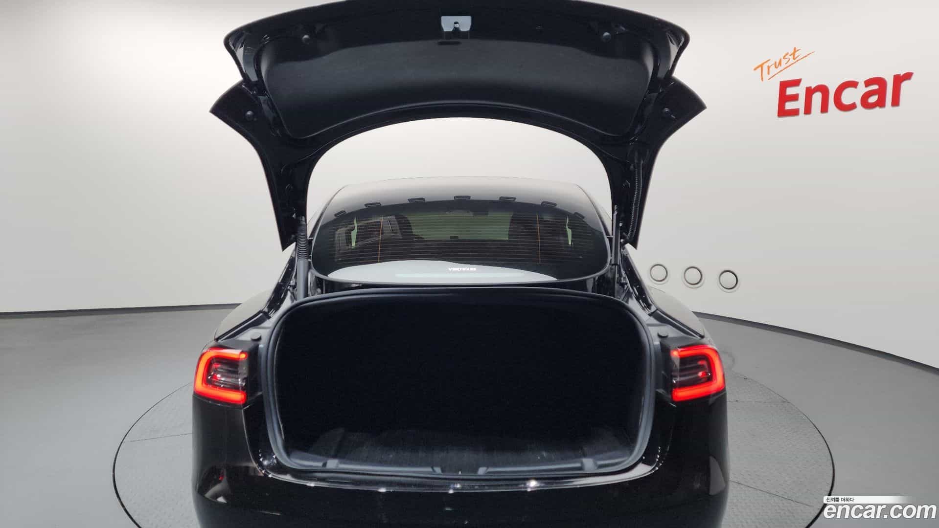 Model 3 Tesla 2022.8-OPTION-024