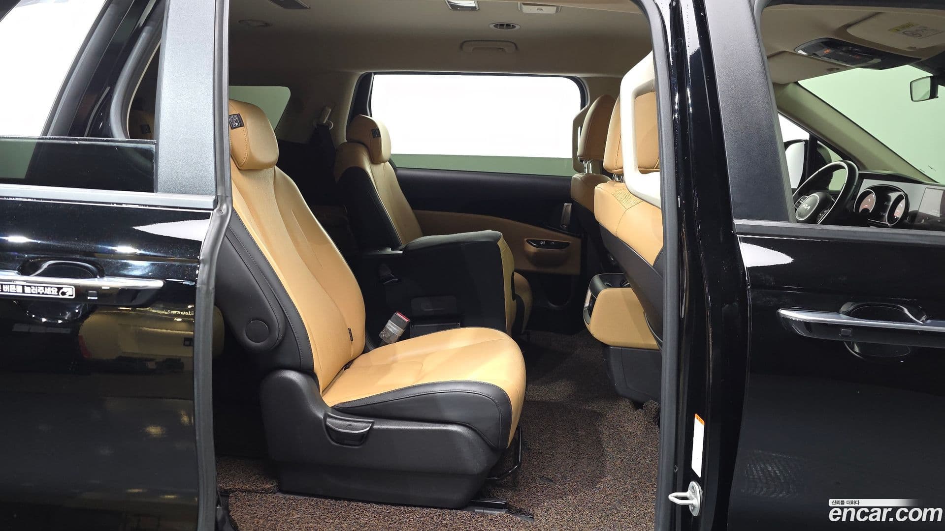 Main__Slider__Photo:Canival Kia 2022.11-11