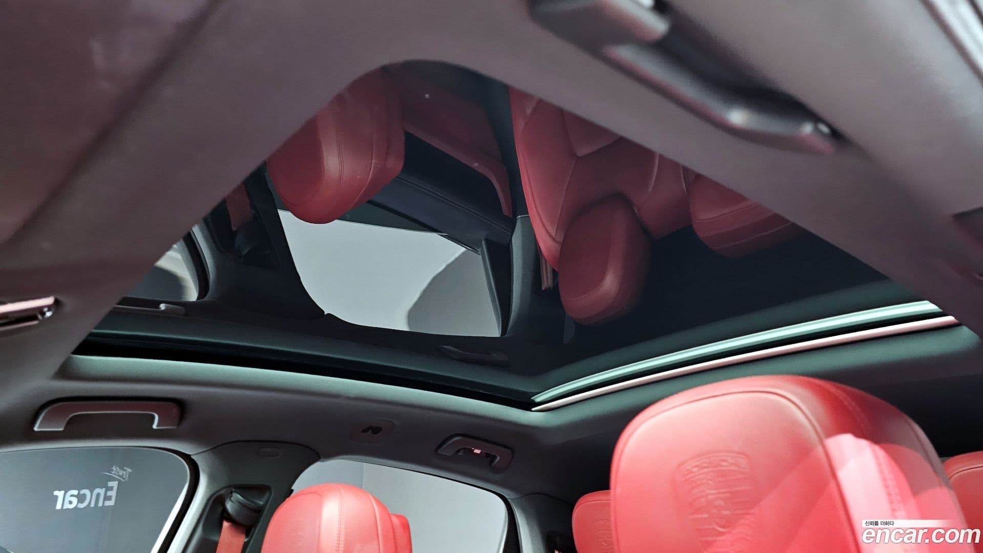 Main__Slider__Photo:Cayenne Porsche 2023.2-15