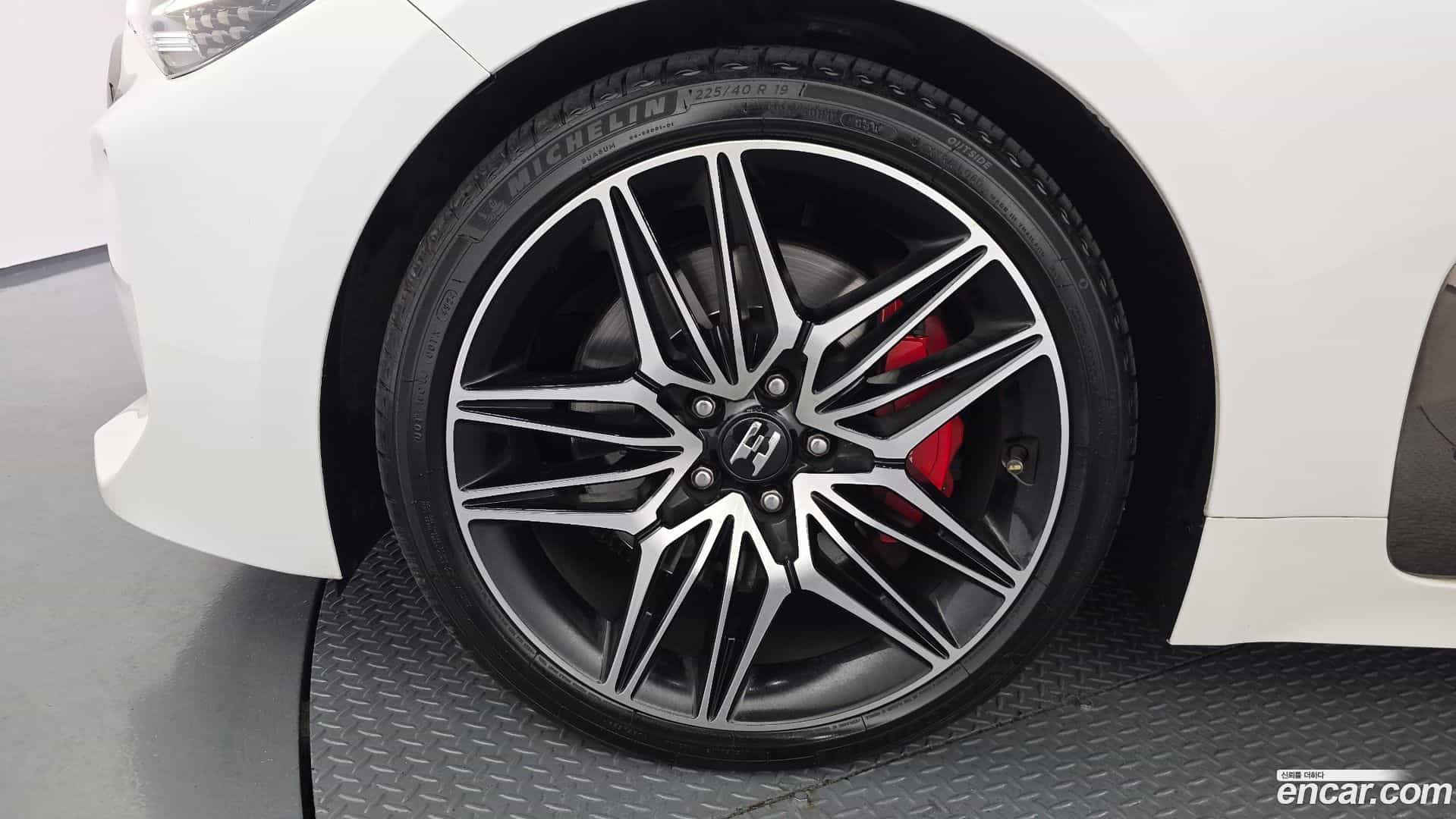 Stinger Kia 2021.5-OUTER-005