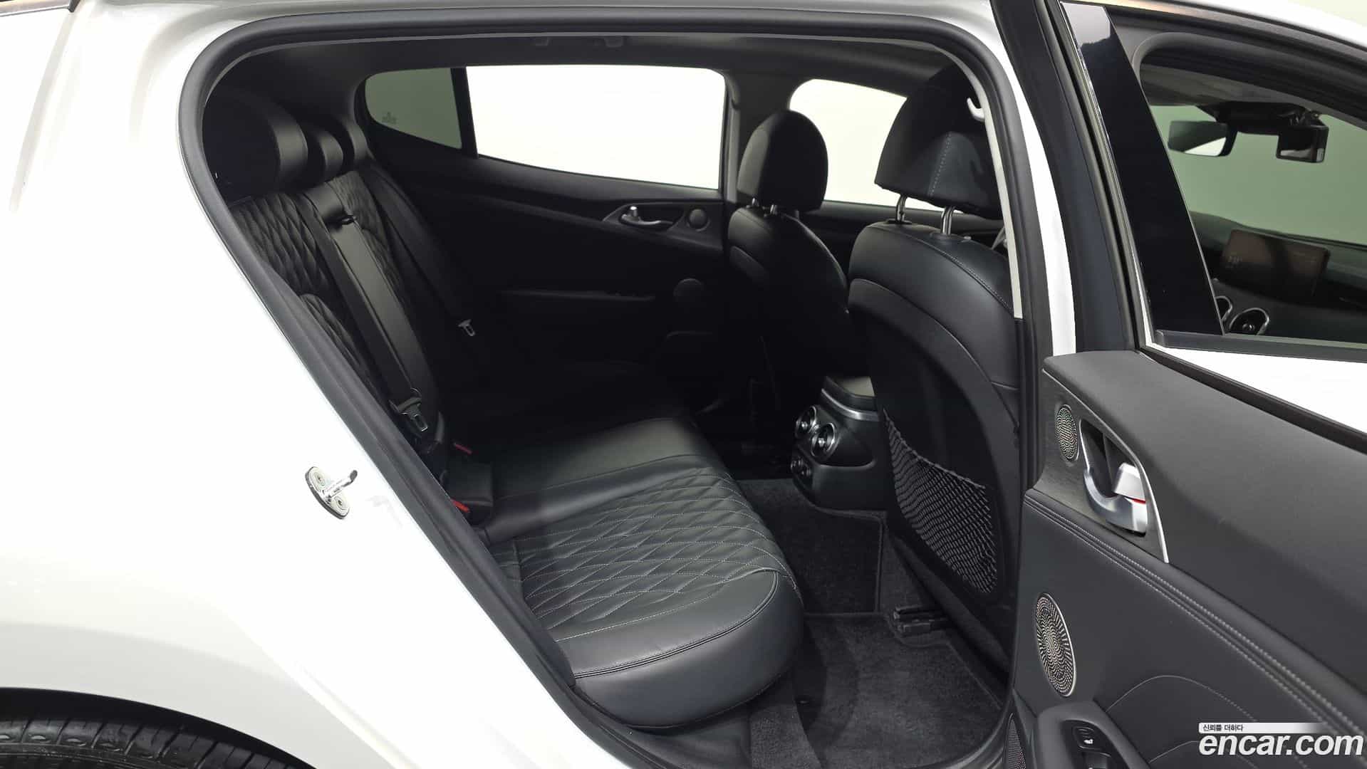 Stinger Kia 2021.5-OPTION-016