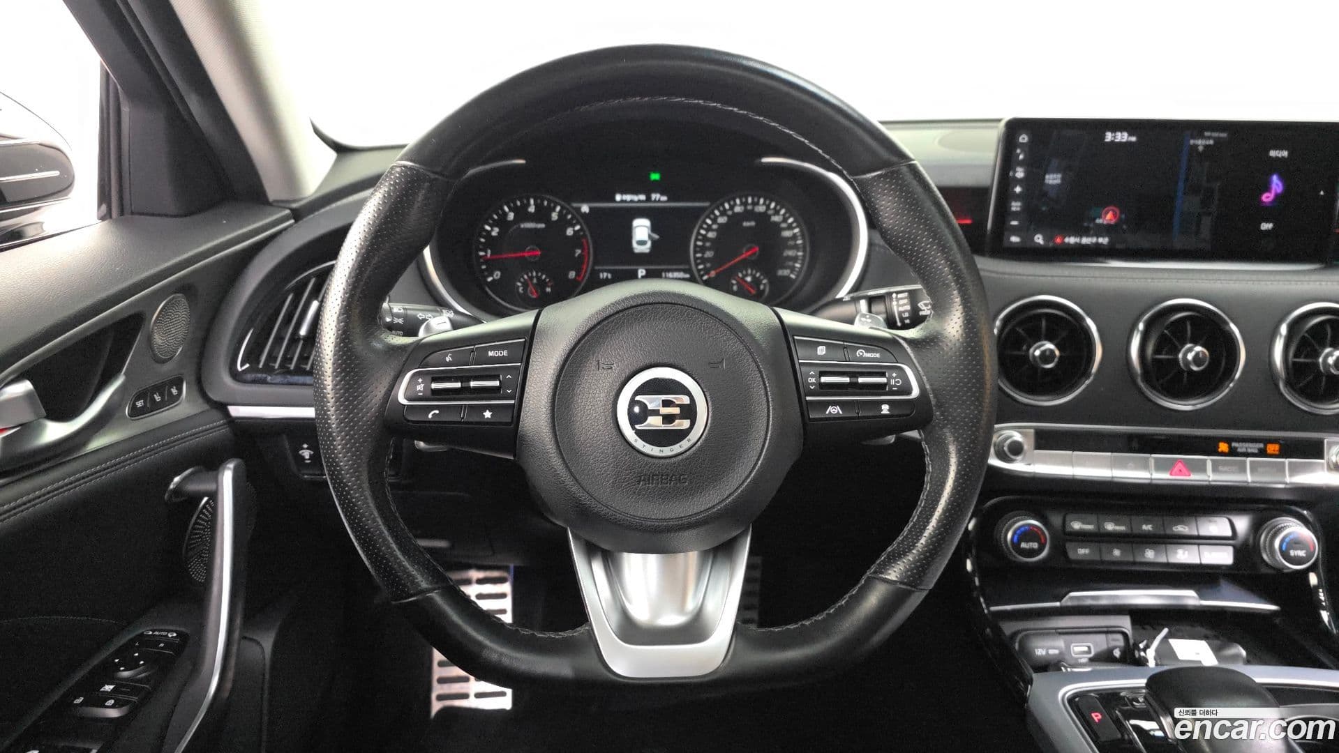 Main__Slider__Photo:Stinger Kia 2021.5-12