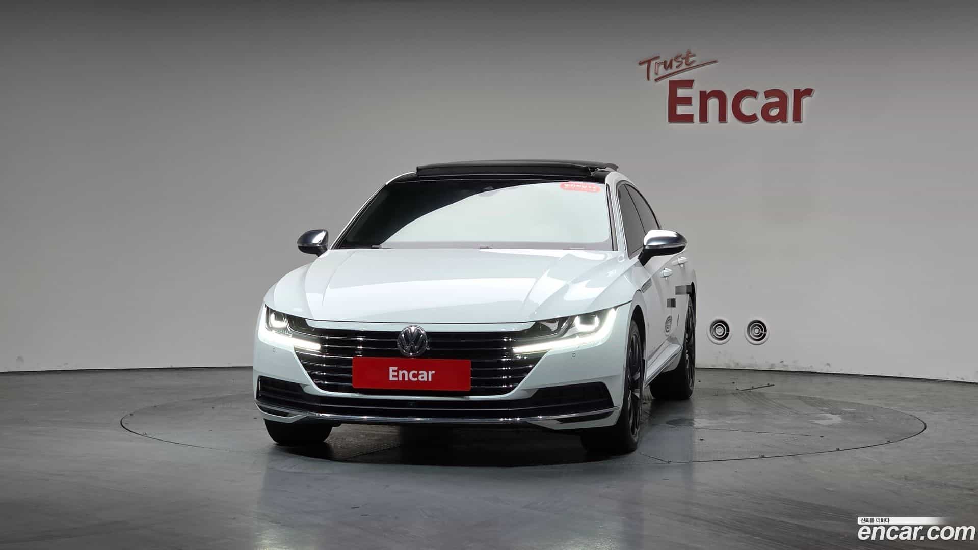 Arteon Volkswagen 2019.4-OUTER-003