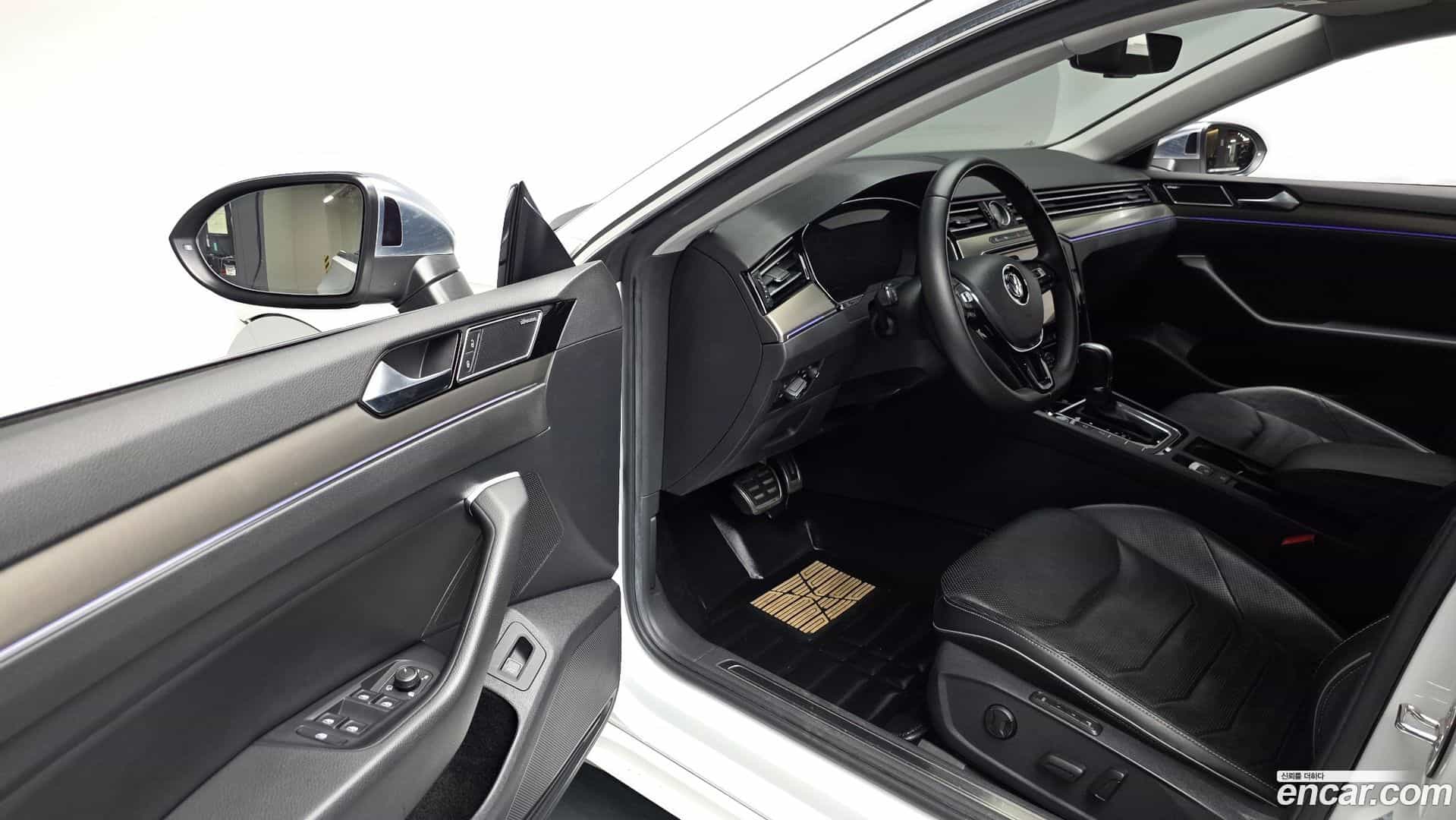 Arteon Volkswagen 2019.4-OPTION-015