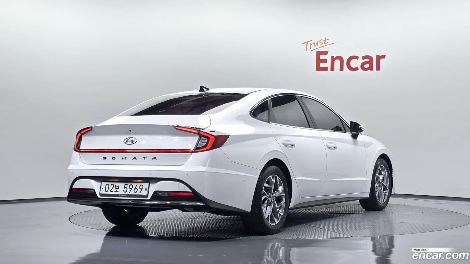 Main__Slider__Photo:Sonata Hyundai 2019.6-1