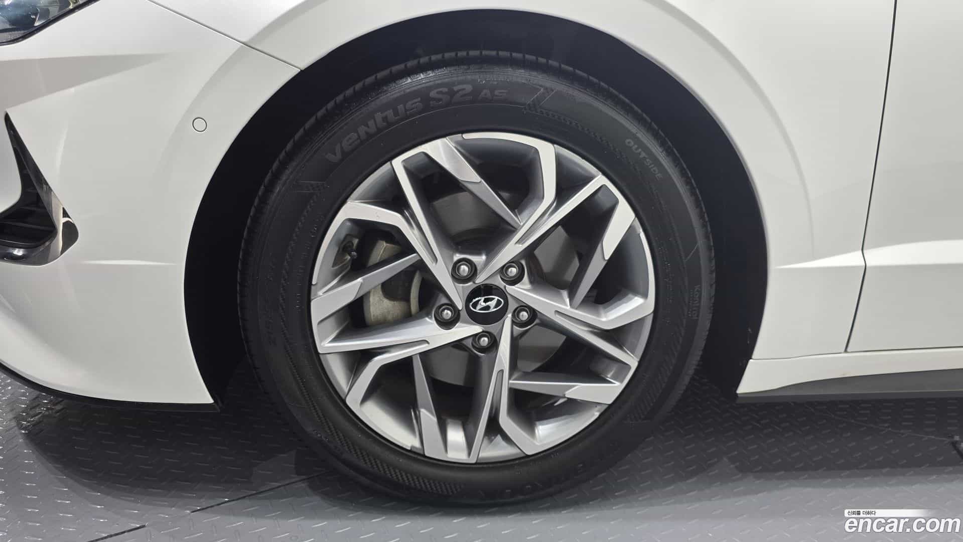 Sonata Hyundai 2019.6-OUTER-005