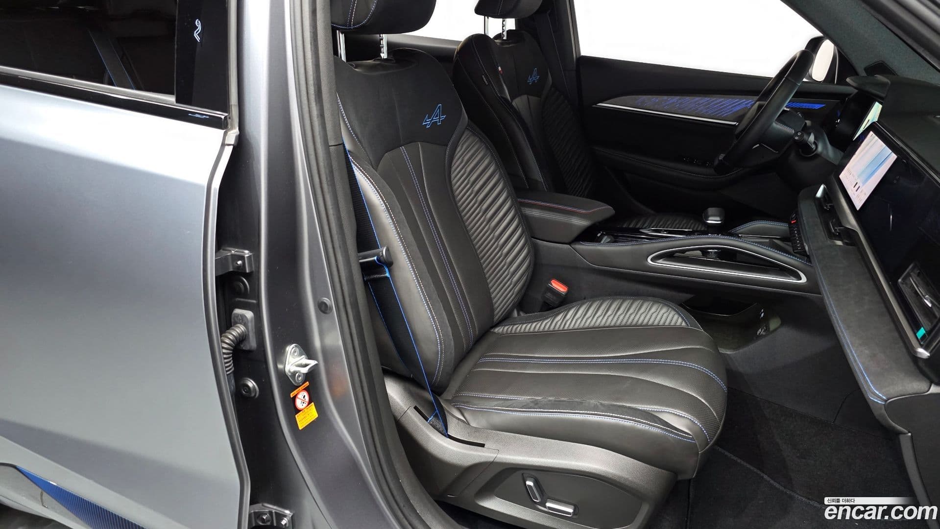 Main__Slider__Photo:Grand Koleos Renault-KoreaSamsung 2024.9-9