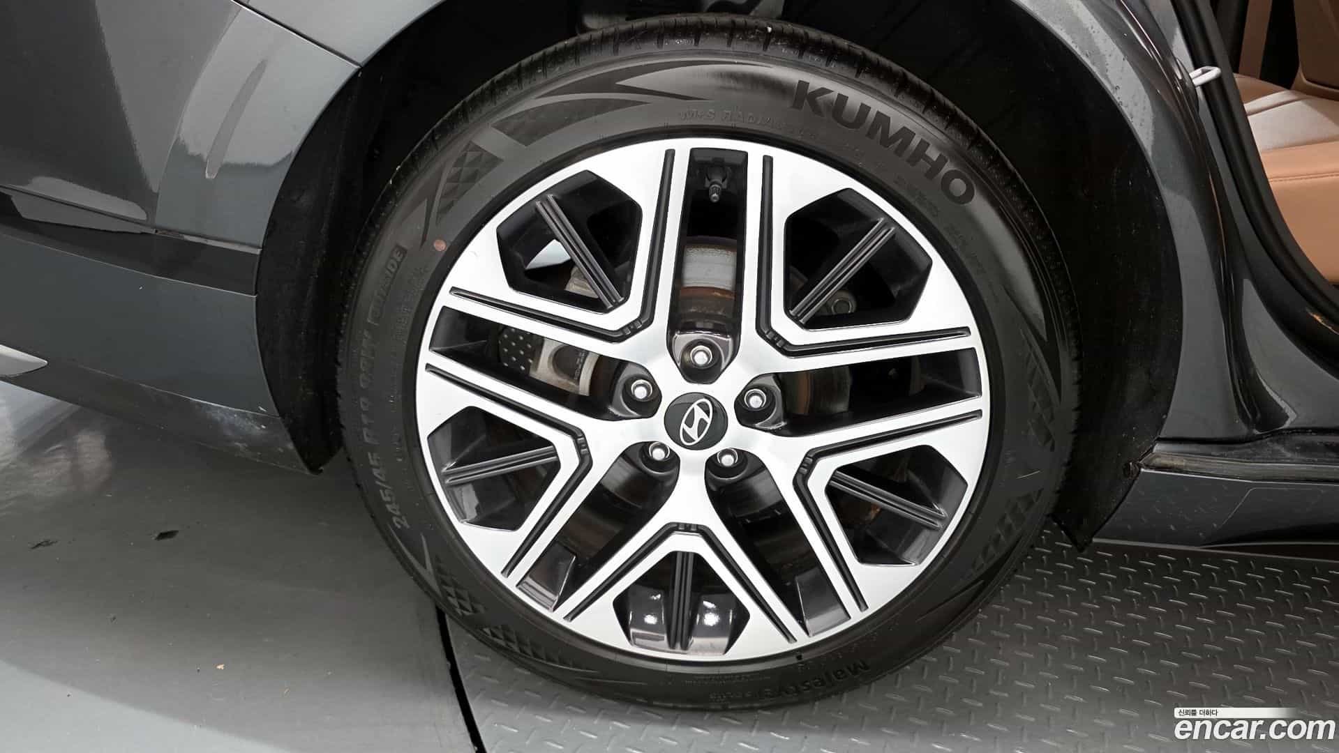 Grandeur Hyundai 2023.9-OUTER-005