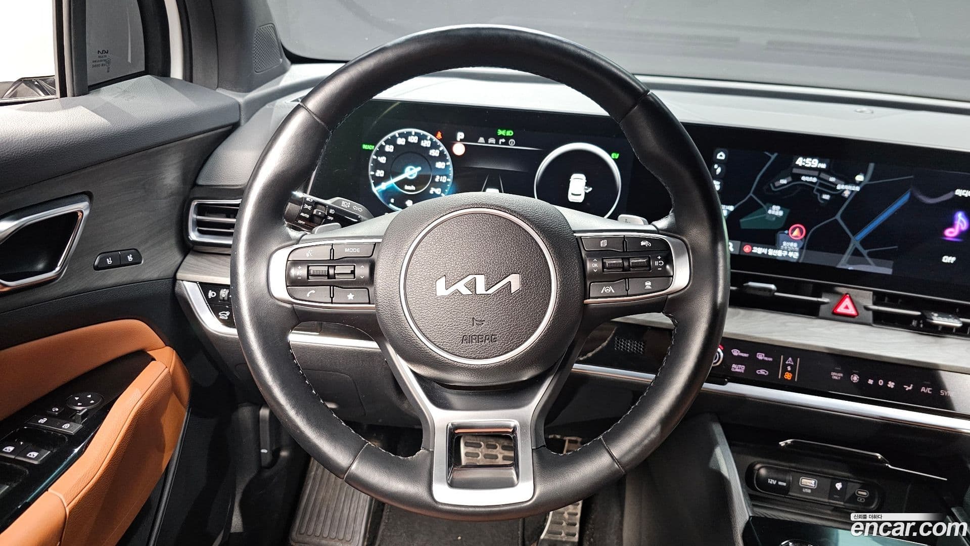 Main__Slider__Photo:Sportage Kia 2024.1-12