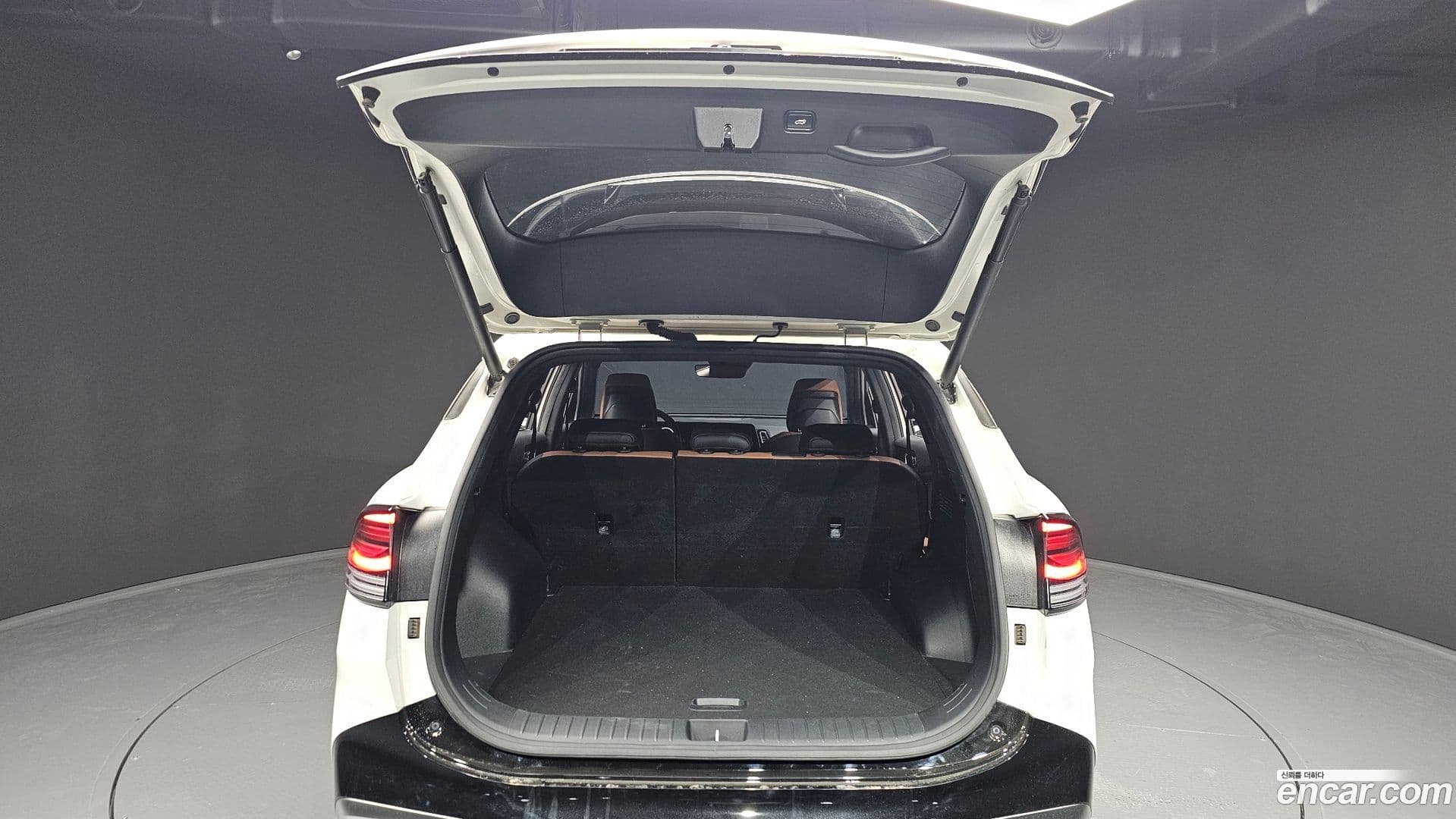 Main__Slider__Photo:Sportage Kia 2024.1-19