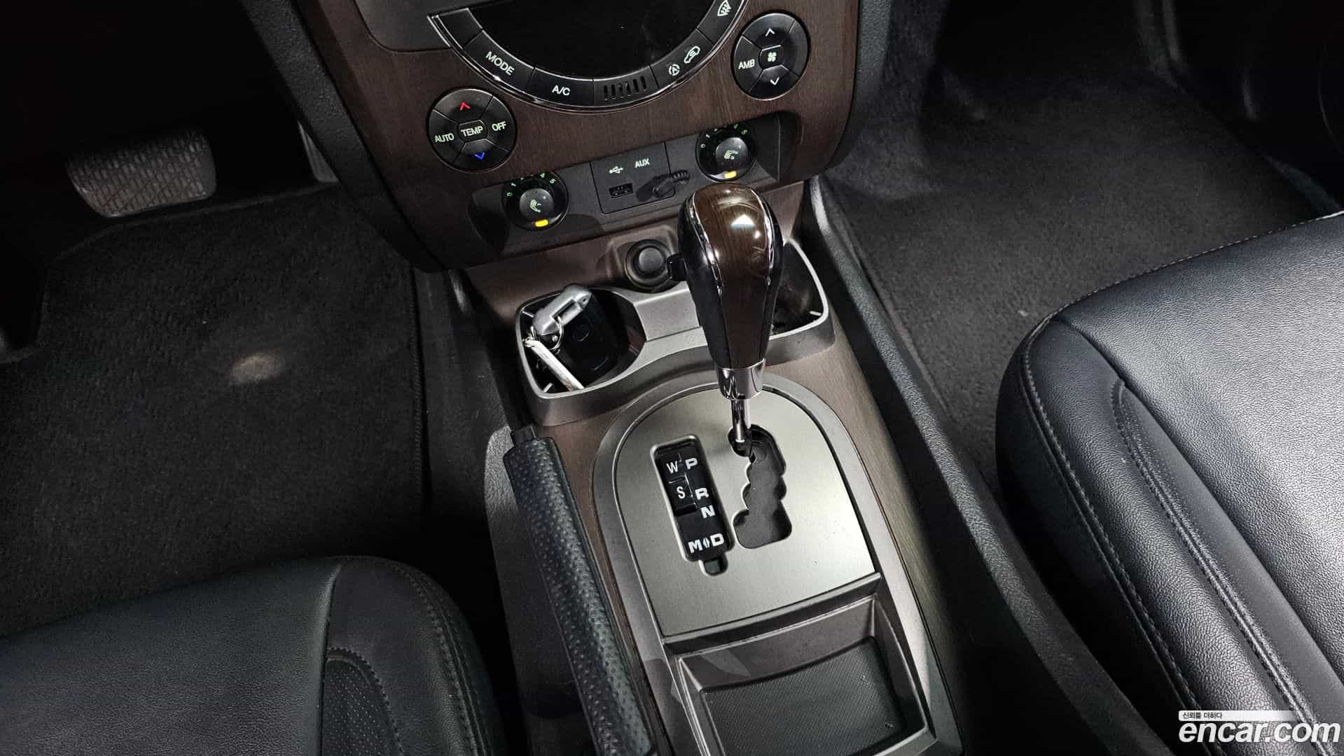 Rexton KG_Mobility_Ssangyong 2014.1-INNER-009