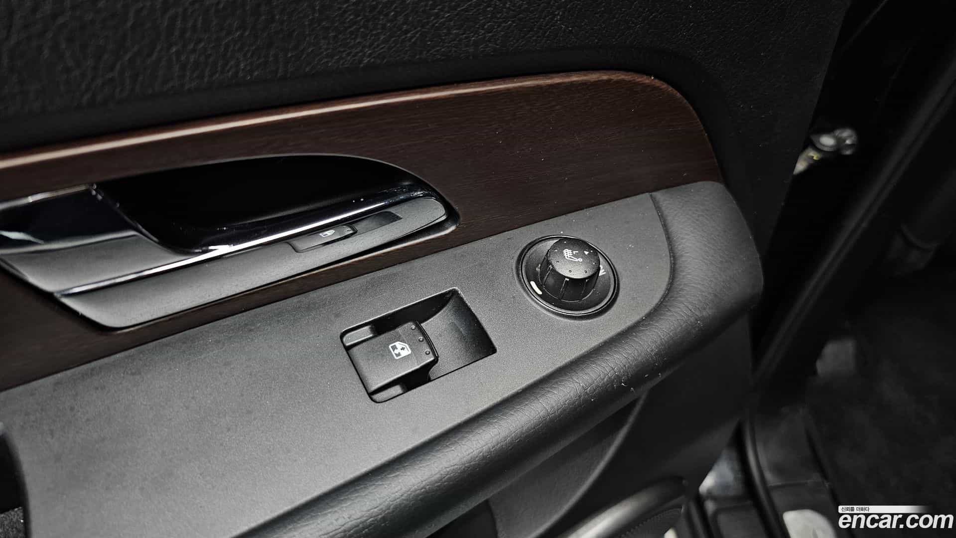 Rexton KG_Mobility_Ssangyong 2014.1-OPTION-023