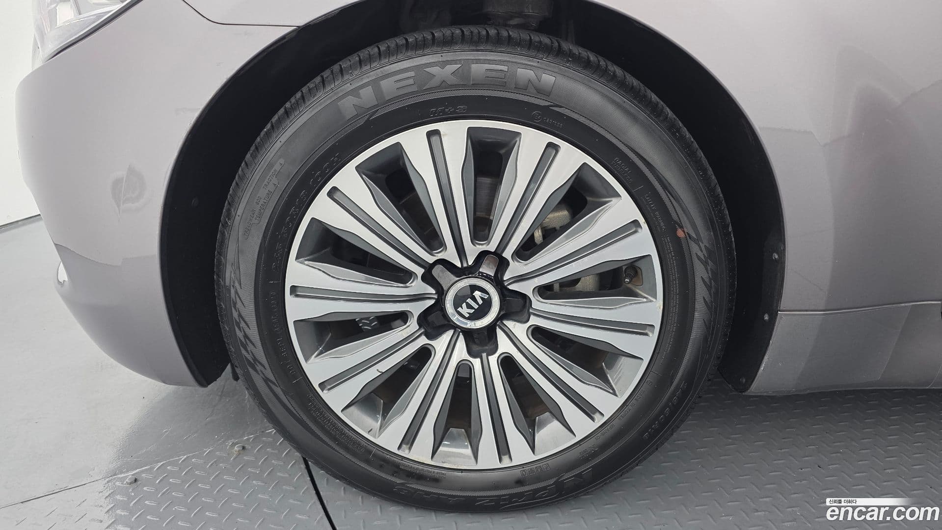 Main__Slider__Photo:K9 Kia 2014.5-4