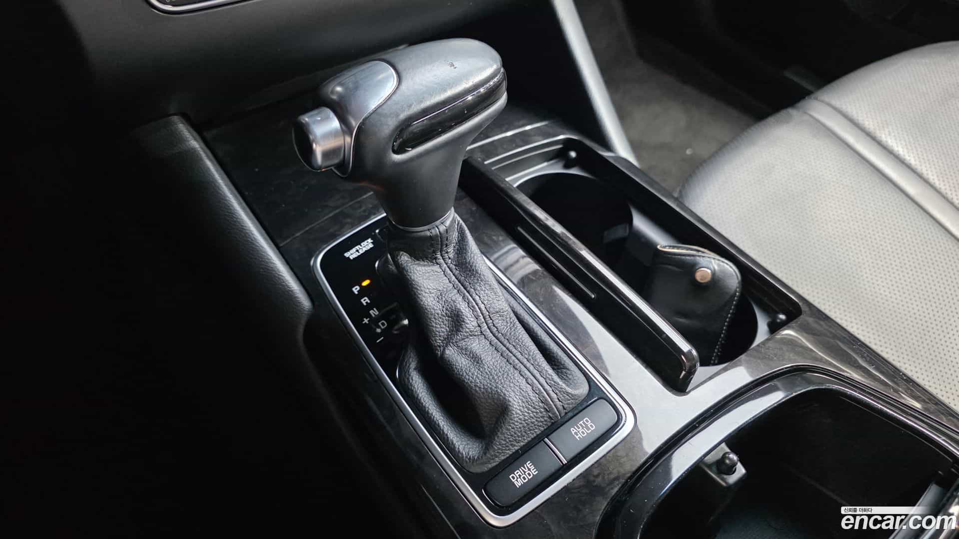 K9 Kia 2014.5-INNER-009