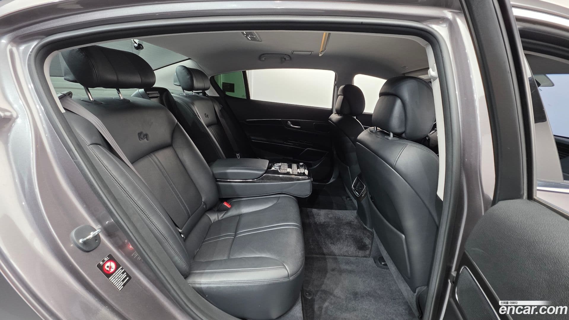 Main__Slider__Photo:K9 Kia 2014.5-18