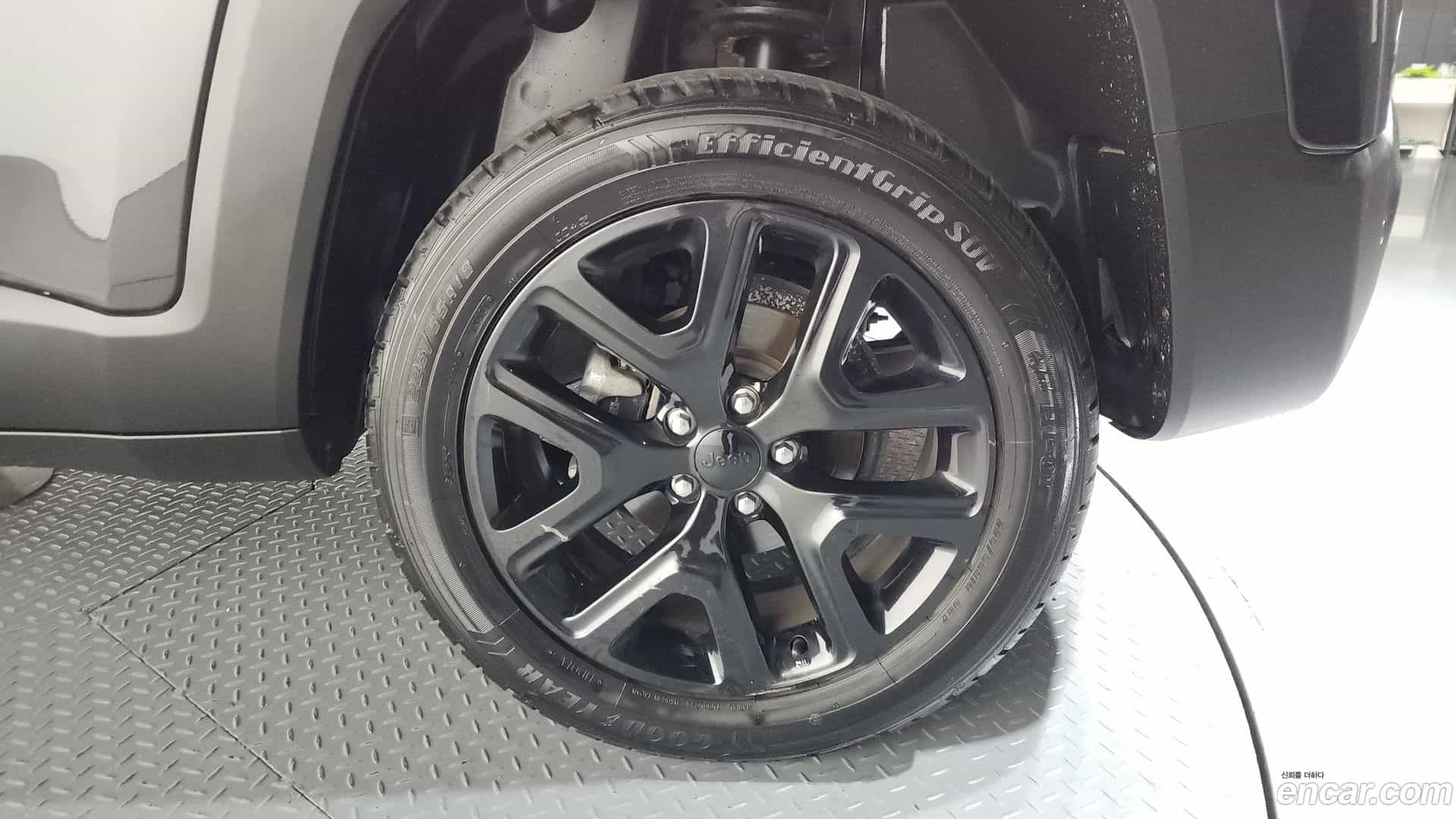 Renegade Jeep 2018.11-OUTER-005