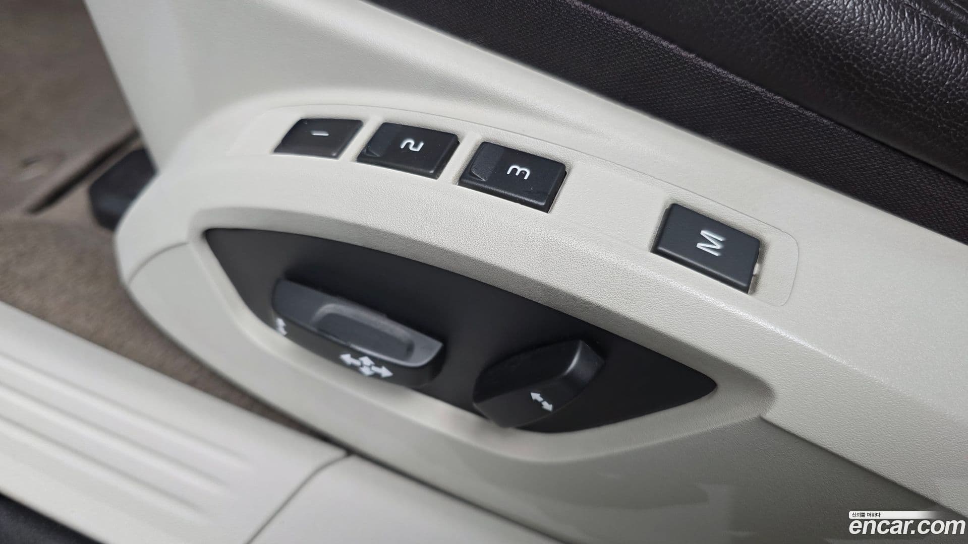 Main__Slider__Photo:V40 Volvo 2015.7-17