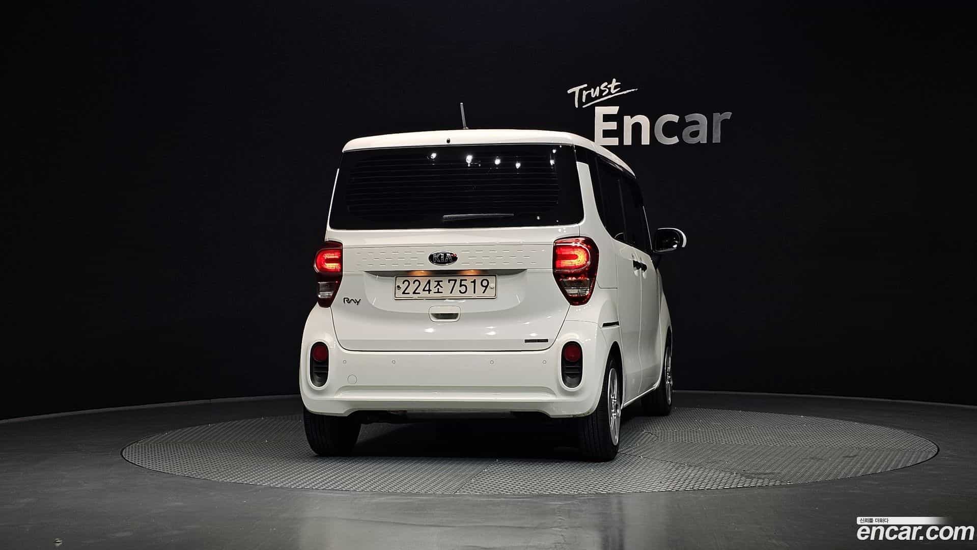 RAY Kia 2021.1-OUTER-004