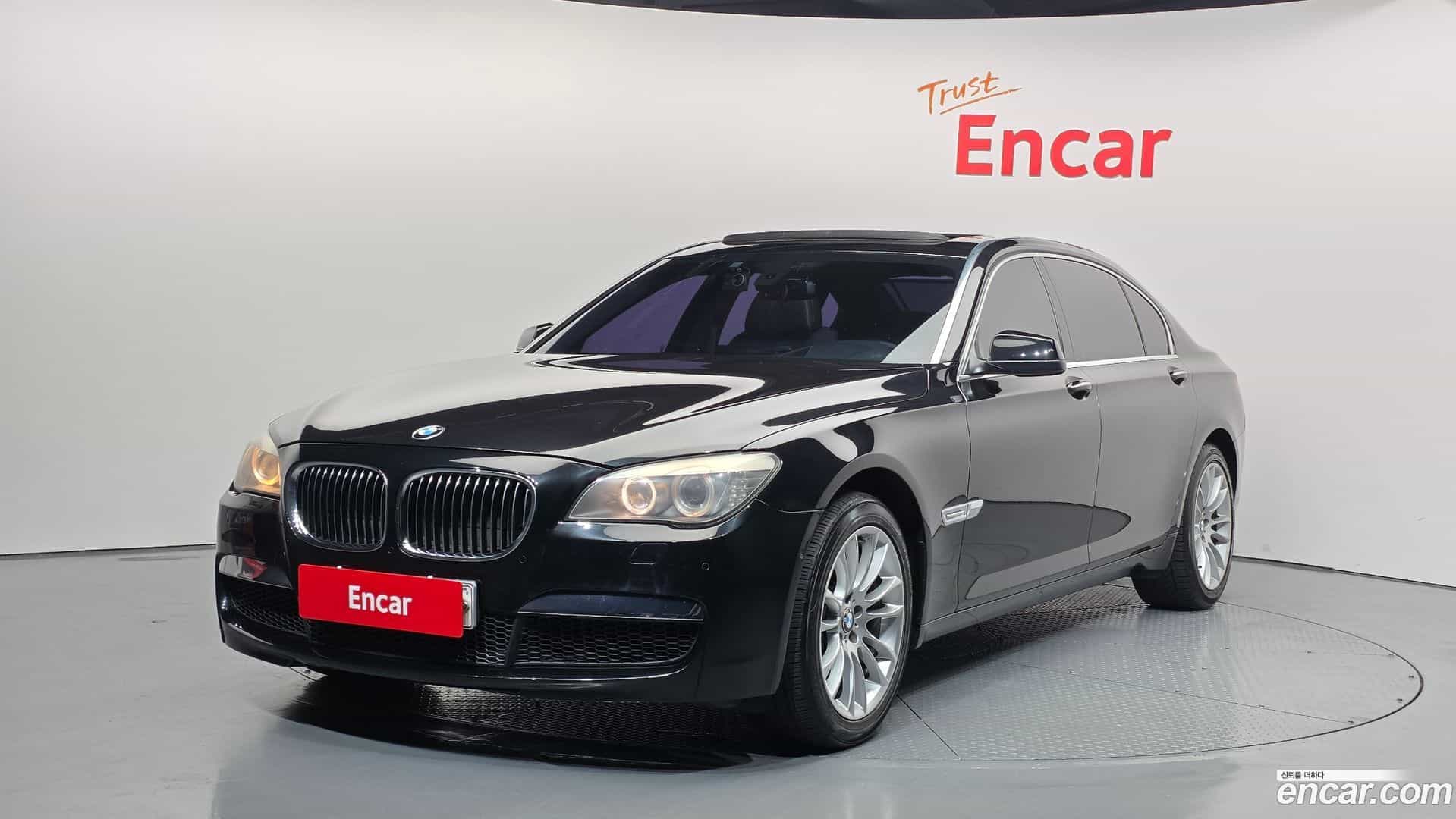 7-Series BMW 2011.1-OUTER-001